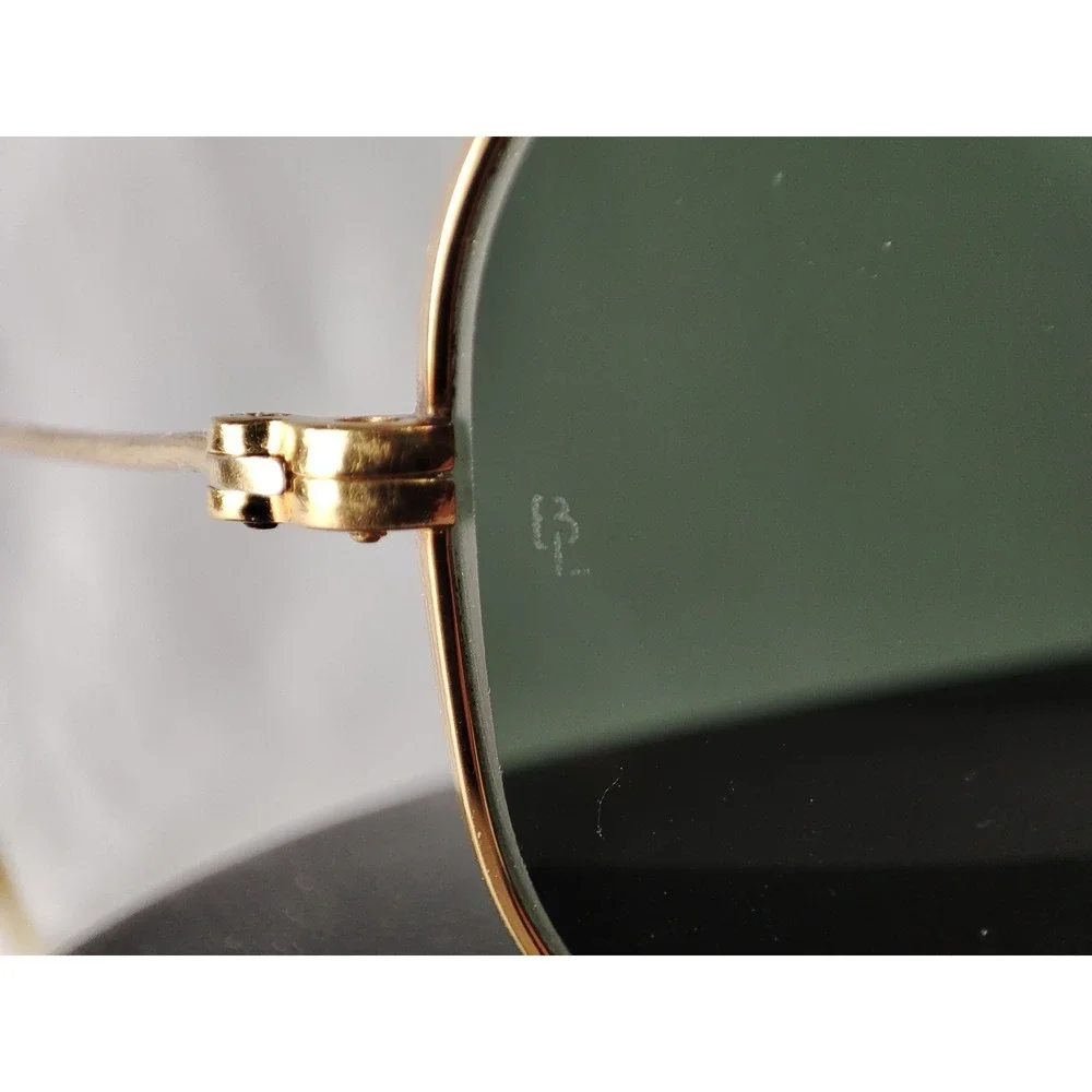Vintage B&L Ray-Ban USA Aviator Sunglasses 52-14 Gold G-15 Lenses with Case